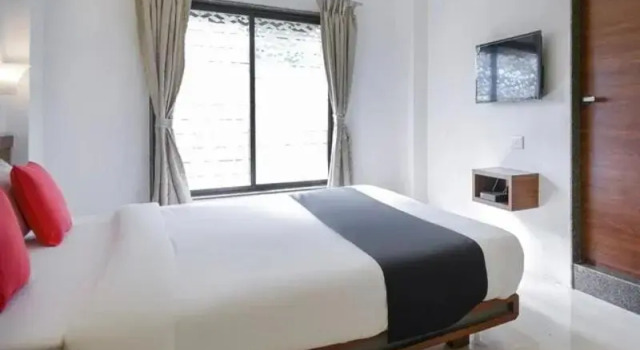 Двухместный номер Deluxe Hotel Shreeyash Executive