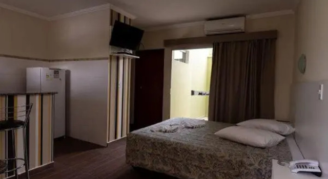 Номер Deluxe Colonial Flat Hotel