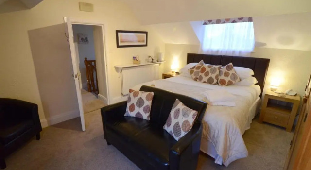 Четырёхместный номер Standard Ellerby Country Inn