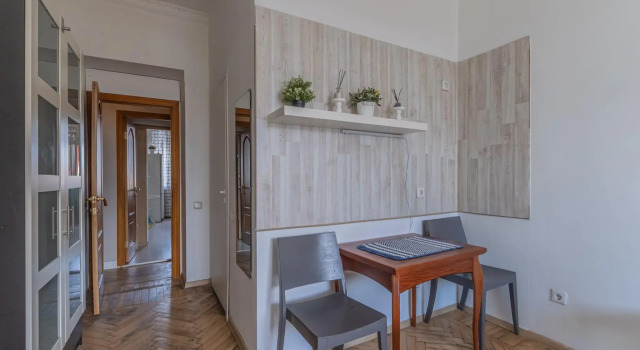 Апартаменты с балконом Weekend apart (Уикенд апарт) на улице 4-я Советская