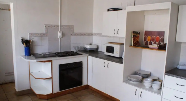 Четырёхместный номер Standard Mr Pells House Self-Catering Accommodation