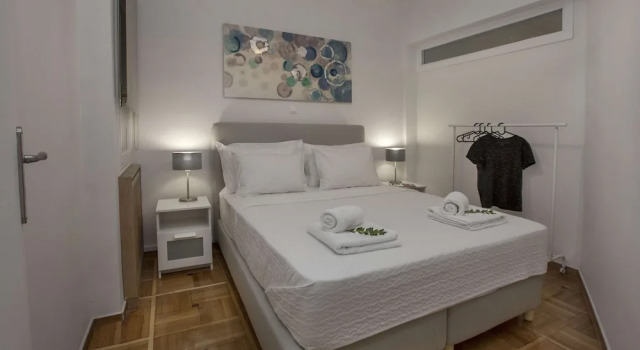 Modern Apartment close to Acropolis Museum by GHH
