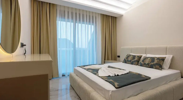 Номер Comfort Дуплекс с балконом Loovox Suites