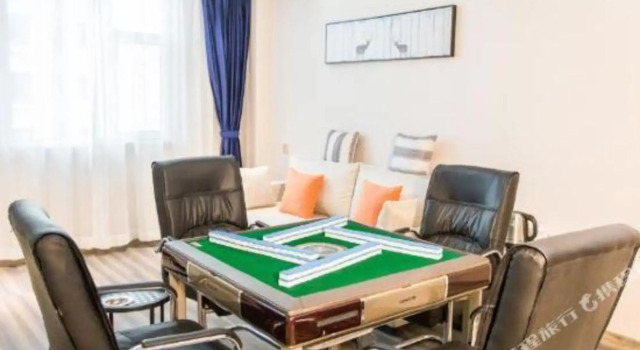 Davos Hotel (Taiyuan Red Lantern Stadium), Book Hotel Taiyuan Shanxi