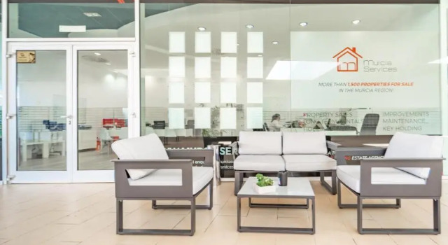 Stunning Modernised Ground Floor Apartment - AA1502LT, Varaa Huoneisto Roldan Murcia