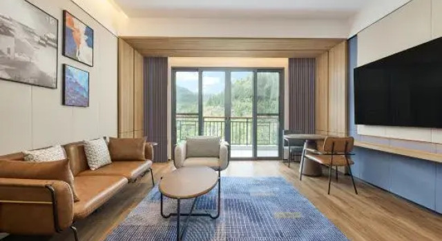 Люкс Four Points By Sheraton Anshun, Huangguoshu