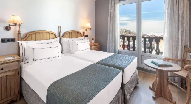 Двухместный номер Classic с видом на горы Meliá Sierra Nevada