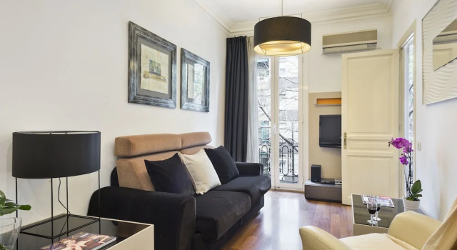 Apartamento PAAL Sagrada Familia, Забронировать Апартаменты/квартира Апартаменты Барселоны, рядом с Museu de Carrosses Fúnebres, Апартаменты/квартира