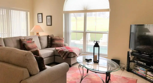 Коттедж с 4 комнатами с балконом Drayton Place At Highgate Park By Shine Villas