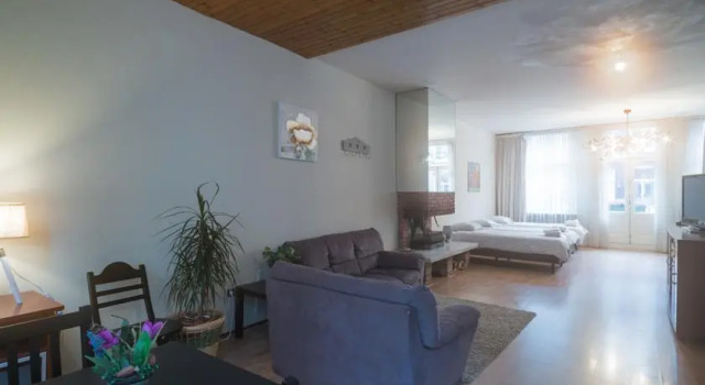 Studio Vondelpark Adjacent Eerste Helmersstraat