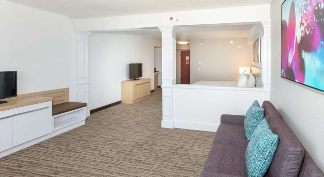 Двухместный полулюкс Hilton Garden Inn Daytona Beach Airport