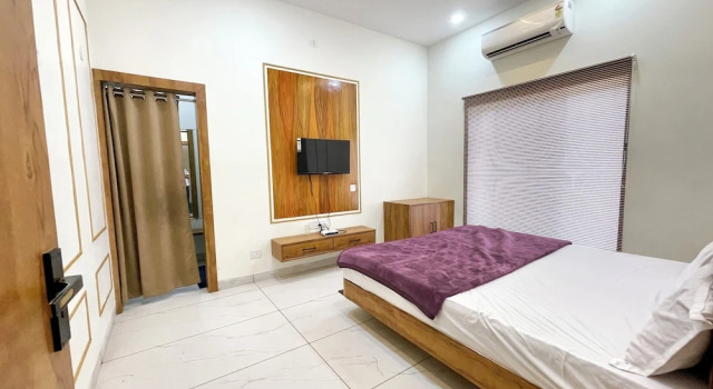 Трёхместный номер Deluxe Hotel Gupta Residency - near Temple