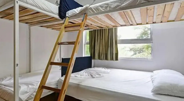 International House Co-Living, Забронировать Хостел Медельин Antioquia, рядом с Парк Белен