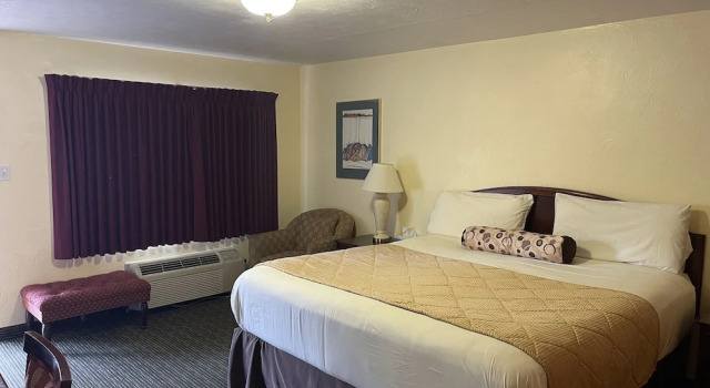 Люкс Pikes Peak Inn