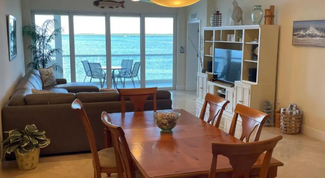 LICENSED Mgr - LUXURY VIP PENTHOUSE SUITE - OFFERS RESORTS BEST PANORAMIC OCEAN VIEWS!, Rezerwuj Hotel Hotele w Key Largo z parkingiem, Parking