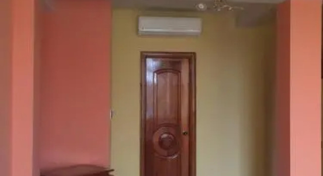 Hostal Tropical Inn, Book Hotel Hoteller i Madre de Dios med parkering, Parkering