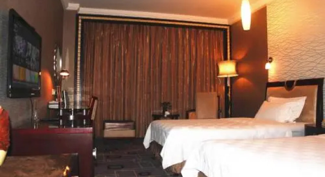 Mingren Hotel - Xichang, Varaa Hotelli Hotellit Sichuan pysäköinnillä, Pysäköinti