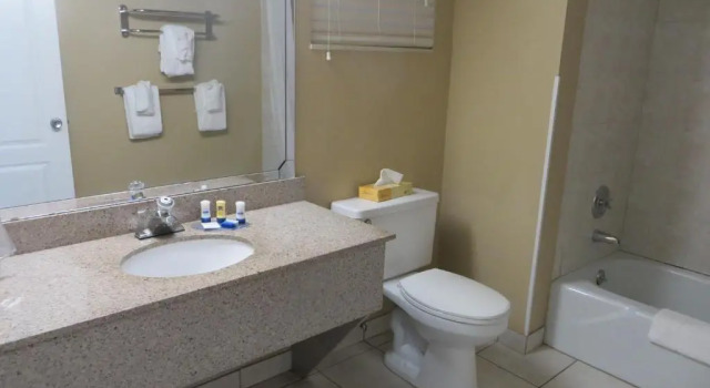 Номер Standard с видом на реку Best Western Fort Myers Waterfront