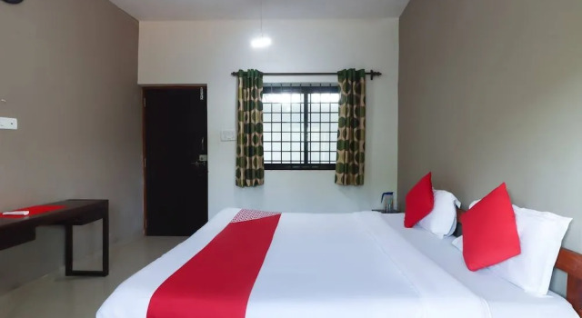 OYO 47481 Mantra Guest Line