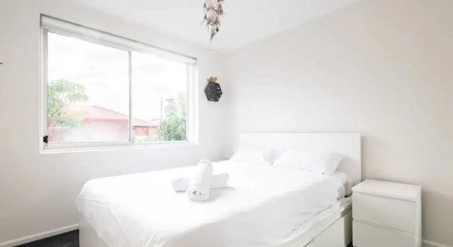 Sunny 1 Bedroom Apartment in St Kilda Near the Beach, Rezervovat Apartmán Hotely v Elwood s parkováním, Parkování