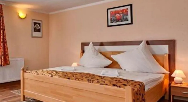 Hotel zum Ochsen, Prenota Hotel Bietigheim 