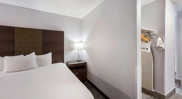 Люкс Red Lion Inn & Suites Grants Pass