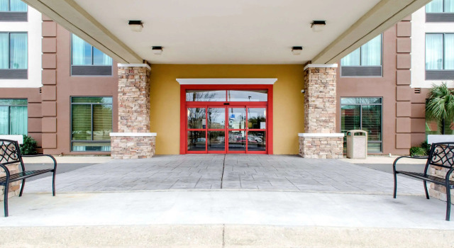 Comfort Inn & Suites Biloxi - D'Iberville