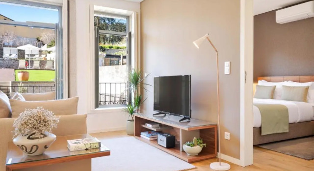 Апартаменты Superior Catarina Serviced Apartments by HostWise