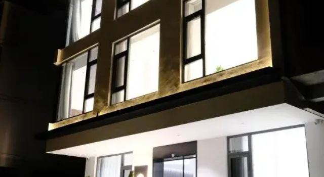 Xianjuyuejia Homestay, Забронировать Отель Отели Тайчжоу с парковкой, Парковка
