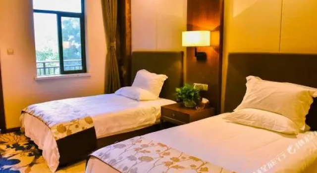 Zhangfei Gudao Holiday Hotel, Prenota Hotel Hotel economici a Beibei
