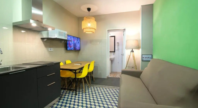 Студия с балконом Suites You Zinc