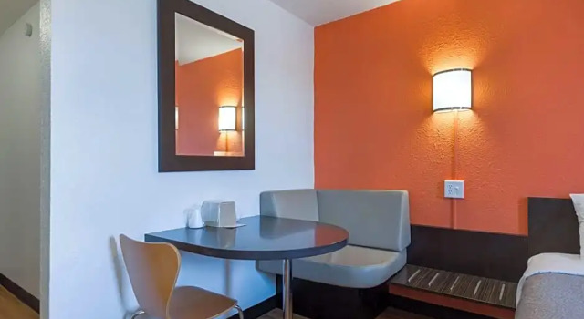 Номер Deluxe Motel 6 Lincoln, IL