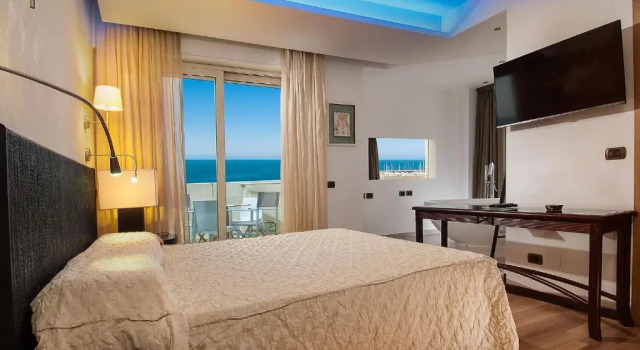 Трёхместный номер Standard с видом на море Park Hotel Cattolica & Restaurant
