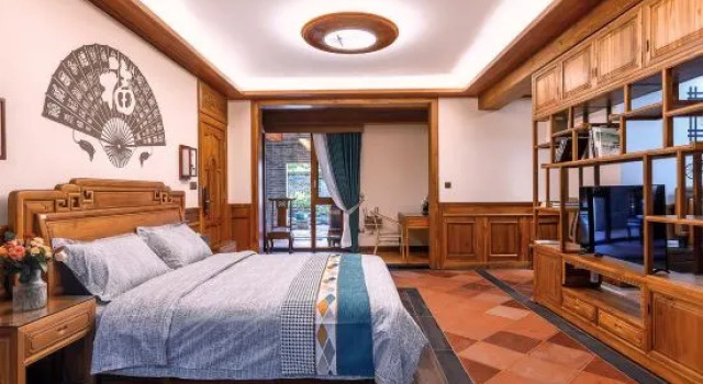 Семейный люкс с видом на внутренний двор Pinheyuan Hot Spring Health Villa Hotel (Mayugu Branch)