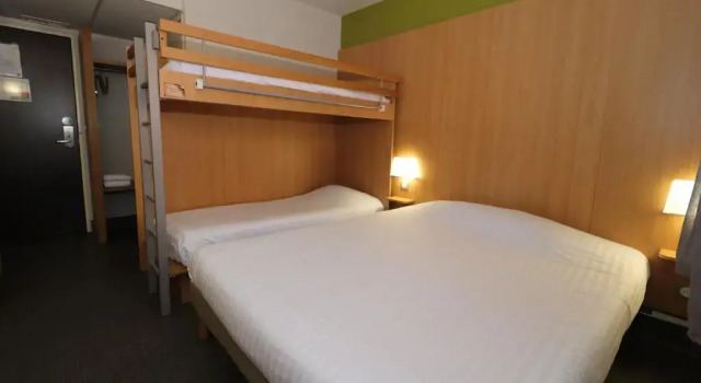 Номер Family B&B HOTEL Clermont-Ferrand Sud Aubière