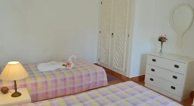 Prainha Alvor - Villa 2 or 3 bedrooms, Boek Villa Hotels in Albufeira met parkeren, Parkeren
