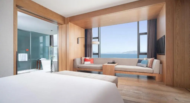 Люкс Hotel Indigo Dali Erhai by IHG