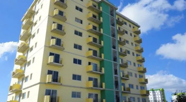 La Romana Suites & Residence, Забронировать Отель Отели Ла-Романа с парковкой, рядом с Стадион «Полидепортиво Элеонсио Мерседес», Парковка
