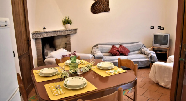 HOLIDAY HOME Marte 2 surrounded by greenery  6 beds-Casa  vacanze Marte 2, Book Hotel Domus de Maria Sardinia South, nær Chia Beach