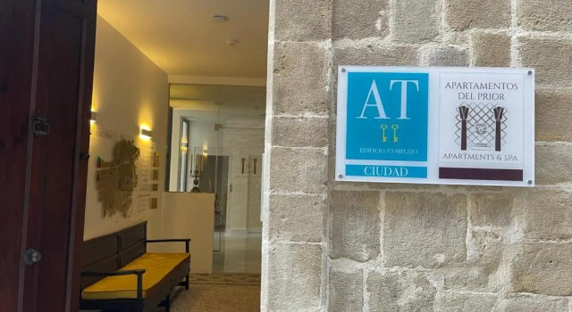 Apartamentos Sol del Prior, Book Lejlighed Hoteller i Úbeda med parkering, Parkering