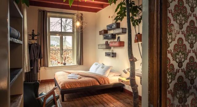 Het Spijkerhuys, Varaa Hotelli Luttenberg Salland
