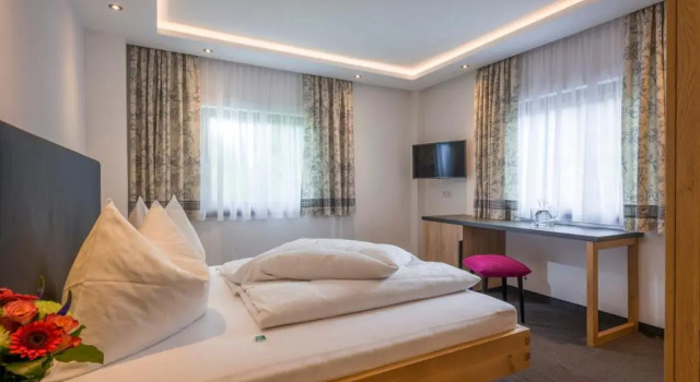 Riemenerhof, Забронировать Фермерский дом Фюгенберг Фюген