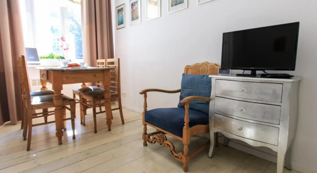 Rental Apartments Poznańska, Забронировать Апартаменты/квартира Апартаменты Варшавы, рядом с Новы Свят – Универсытет, Апартаменты/квартира