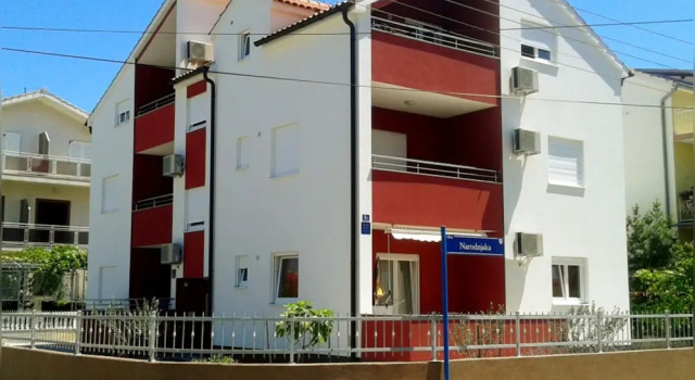Apartmani Marinović - Vodice