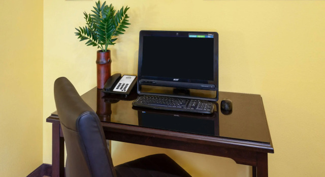 Days Inn & Suites by Wyndham Spokane Airport Airway Heights, Prenota Hotel Airway Heights Spokane Metropolitan Area