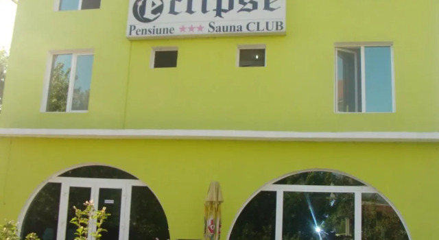Pension Eclipse, Varaa Hotelli Oradea 