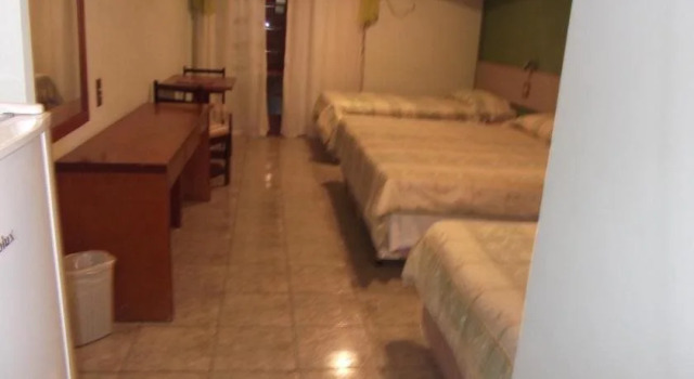 Hotel Península, Забронировать Отель Аваре 