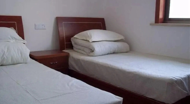 Shengsi Xinhai Inn, Book Hotel Hoteller i Zhoushan med parkering, Parkering