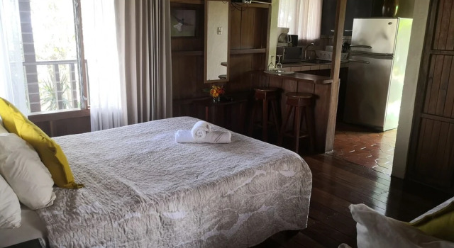 Бунгало с балконом и с видом на горы Hotel Villas de la Colina