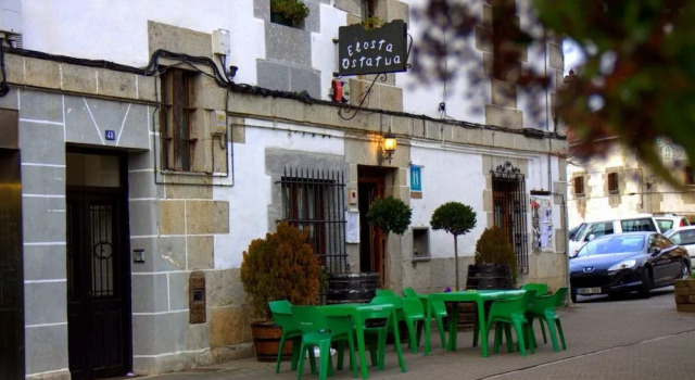 Hostal Rural Elosta, Prenota Hotel Lekunberri Navarra